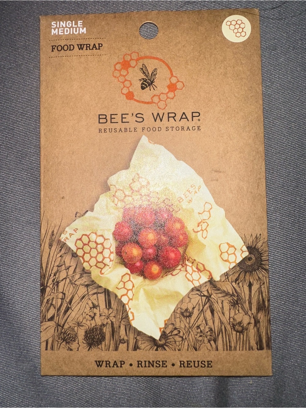 Bee's Wrap Medium Beeswax Food Wrap Reusable Honeycomb Print Organic Cotton